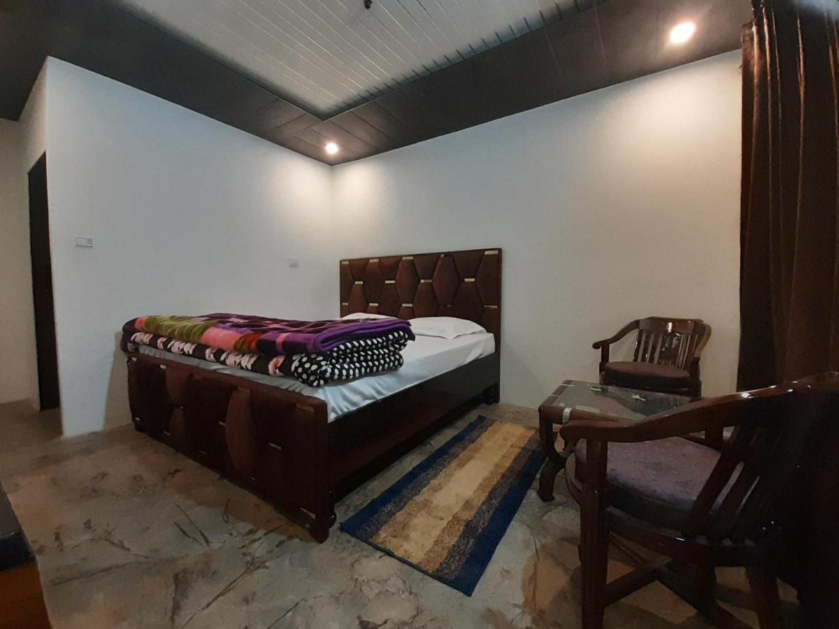 Lake Haven Resort, Sari, Chopta Luaran gambar